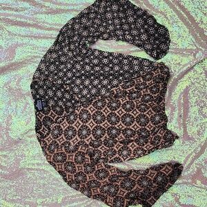 Angie Women's Blouse - Black and Brown Patterned, Belle Sleeves MEDIUM! PRETTY!